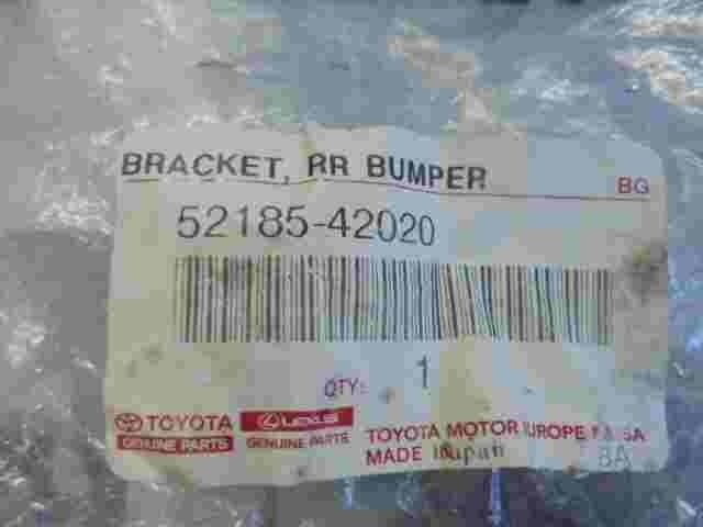 Paraurti posteriore staffa / Toyota RAV 4 5218542020 52185-42020