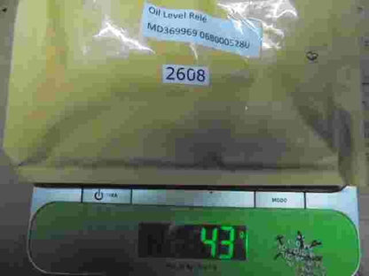 Oil Level Relé Mitsubishi Pajero III V60, V70 3.2 DENSO MD369969 0680005280