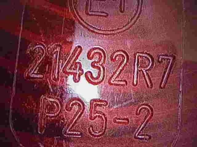 lámpara de señal redonda CAMION 21432R7 P25-2 HELLA A2810881 A-28-10881