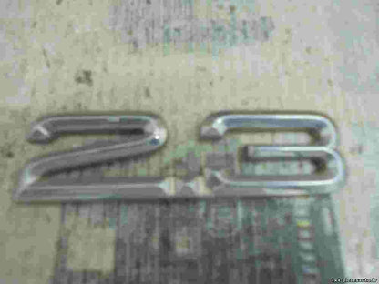Emblema  Audi 80 90 100 2.3 8.5cm