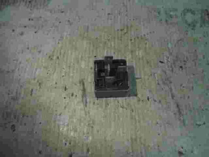 Relé Fiat Lancia TYP 543 12V 20A