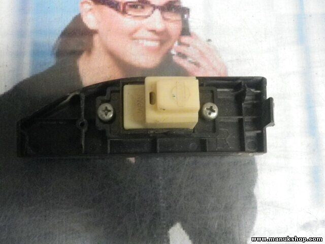 mando botonera elevalunas Nissan Pathfinder 8296083G00 82960 83G00