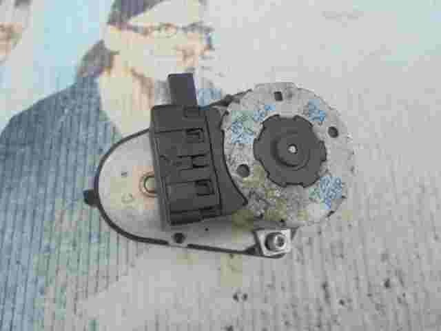 Calefacción actuador BMW X3 E83 E46 8370564 8 370 564 BEHR 17257 903Z63