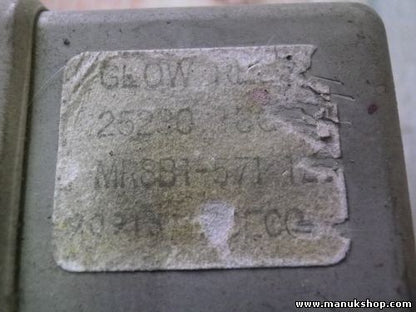 Recocido controlador Glow relé enchufe Nissan MR8B1571 MR8B1-571 2523018G00