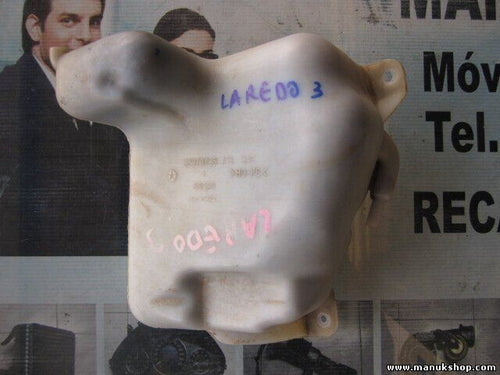 Deposito Limpia Jeep Grand Cherokee 52079798AB 52079798 AB 52079798 88200