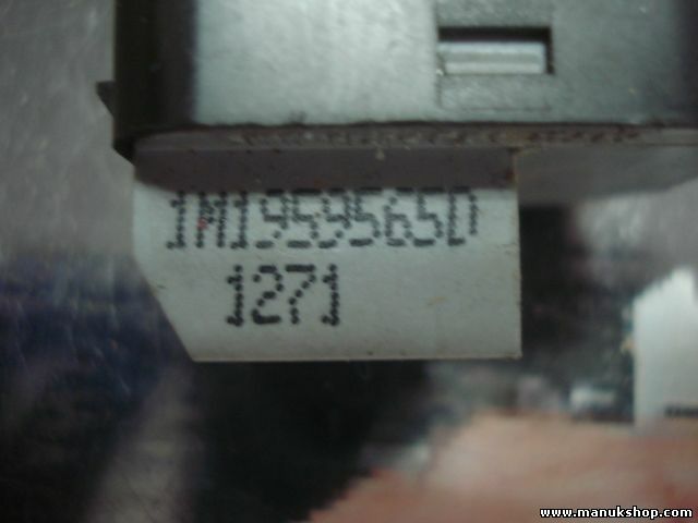 TELECOMANDO SPECCHIETTO RETROVISORE SEDILE TOLEDO LEON 1M1959565D