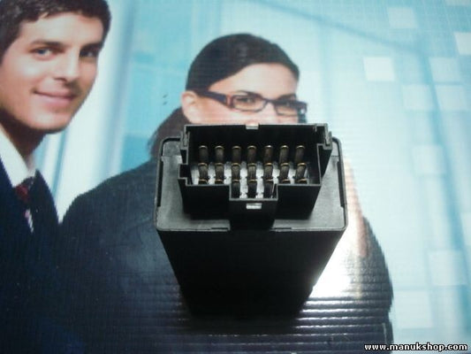 Relé de control de la lámpara Mercedes-Benz W638 Vito 0165452632 (00)