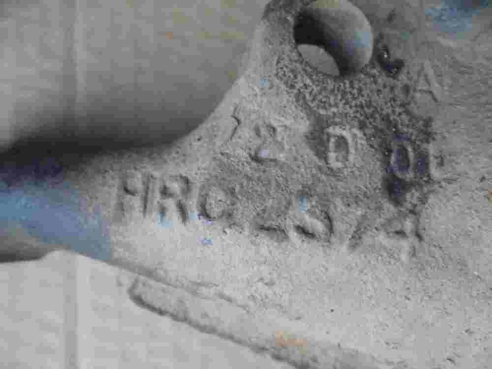 Mangueta buje delantera derecha Land Rover HRC2374 HRC 2374 2D01 2 D 01