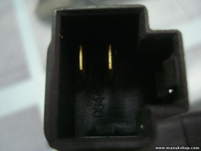 Interruptor de la luz de freno Daewoo Matiz Chevrolet Lacetti 2005 YA 96440925