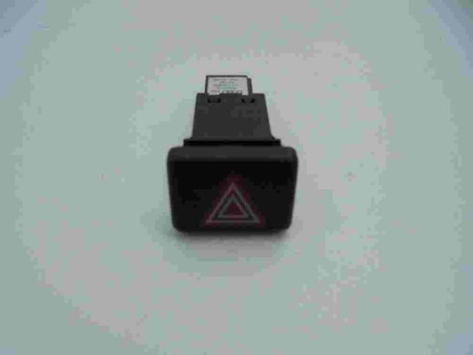 Interruptor de emergencia warning Audi A4 B7 8F0941509 B6-WL PA6GF30