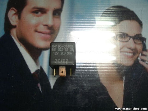 Relé SsangYong Rodius 8419001400 84190-01400 6618225238 661 822 52 38