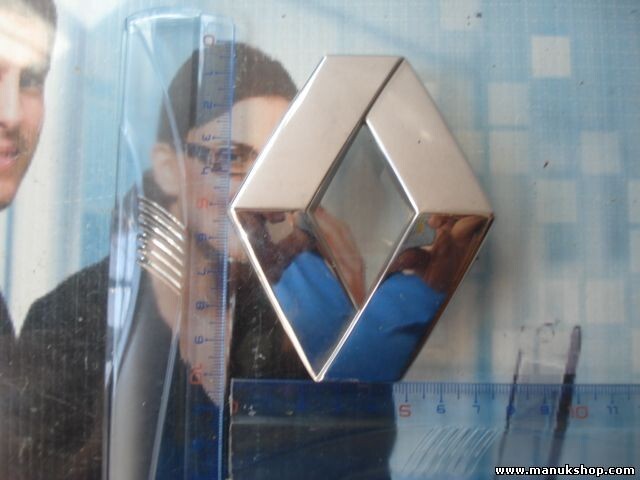 Emblema Renault Scénic II JM0/1_ 2003/06-2009/12 8200145816 7 cm. x 10 cm.