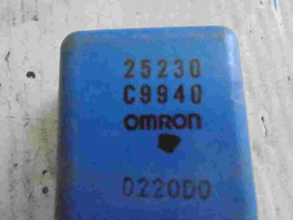 Relé Nissan Primera 25230C9940 25230 C9940 OMRON 0220D0
