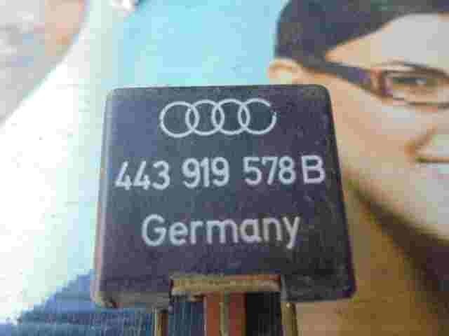 Relè aria condizionata VW Passat 3B Audi 443919578B 443 919 578 B n. 235