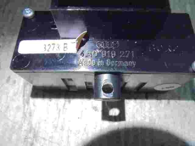 Indicador de temperatura exterior Audi A6 C4 4A0919271 4A0 919 271 BORG