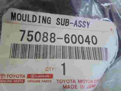 Moulding Sub Assy / Toyota Land Cruiser Prado 120 LH 7508860040 75088-60040