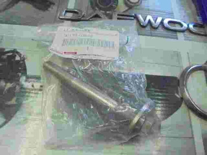 LT Bolt con Lavatrice Toyota Noah Voxy 9011910934 90119-10934