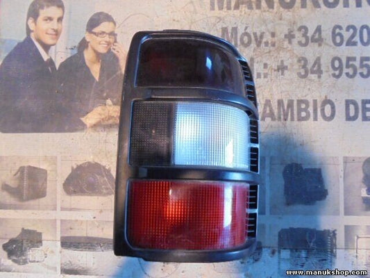 Pilotos trasero derecho  Mitsubishi Pajero Montero V20 V40 MB831090 1991-1995