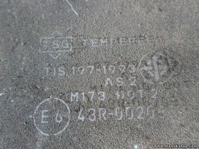 Cristal de la puerta trasero derecho Mitsubishi L200 43R002086 DOT207 TIS1971993