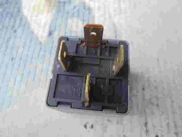 Relé aire acondicionado Kia Carnival Rio Sorento 0K53A67740 DECO 0 K53A 67 740