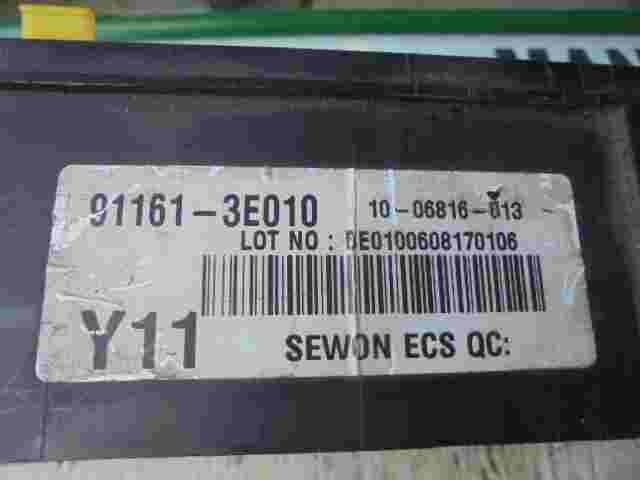 Caja de fusibles Kia Sorento 911613E010 91161-3E010 91161 3E010 1006816013