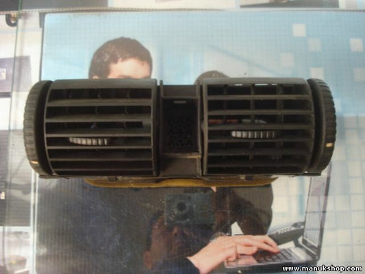 Griglia di ventilazione Opel Astra 90560344 GM 90 560 344