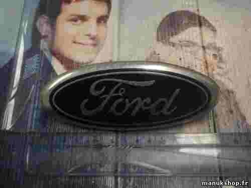 Emblema trasero   Ford Transit 2N11-N425A52-AA 2N11N425A52AA 2N11 N425A52 AA