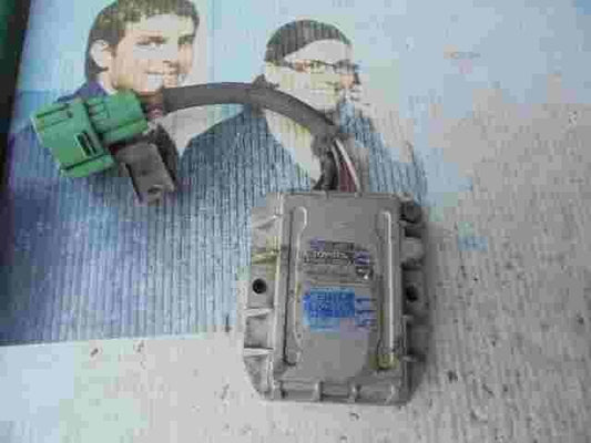 Centralita ignición Toyota Vista Camry Yaris 8962132010  DENSO 8962032040