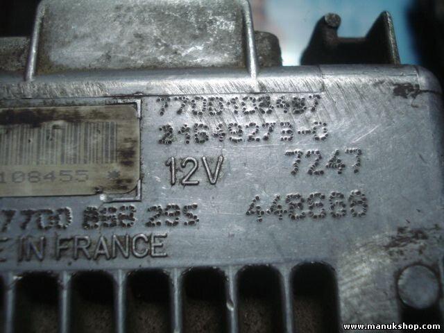 Centralita del motor Renault Clio 1998 12V 770010648 21649273-0 PLF7700108455