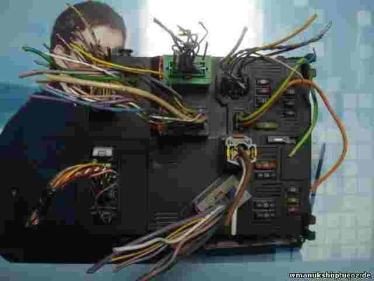 Caja de fusibles de relé Citroën Peugeot BSI E02-00 9645747480 S118085210D