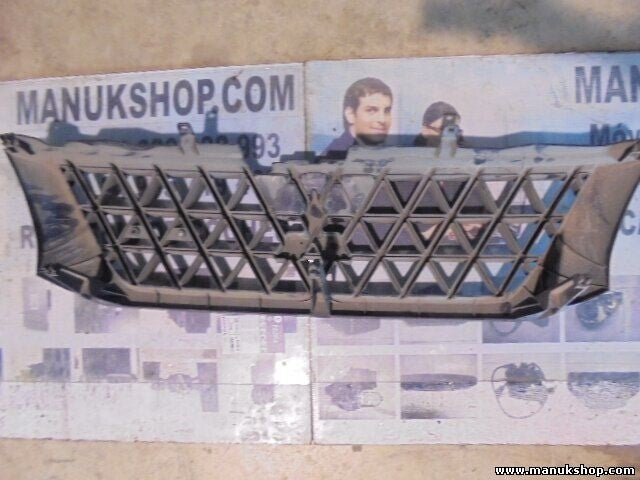 Parrilla rejilla frontal delantera Mitsubishi L200 K60T MR523854 MR523853 P1950