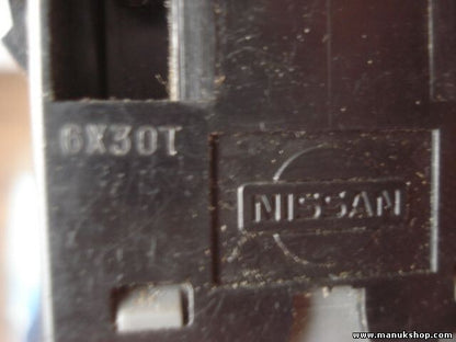 MANDO RETROVISOR Nissan Almera Bj.95-00 73220 6X30T