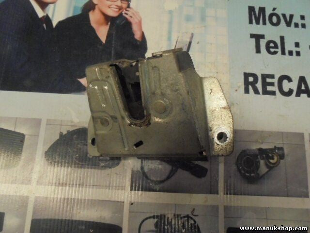 Cerradura del portón trasero Mercedes-Benz A1637400135 A 163 740 01 35