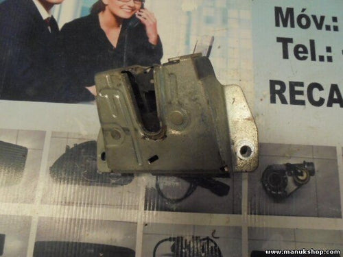 Cerradura del portón trasero Mercedes-Benz A1637400135 A 163 740 01 35