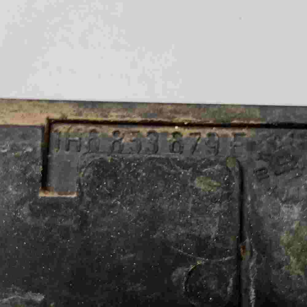 Emblema  VW Volkswagen Golf Mk3 GTI 1H6853679E 1H6 853 679 E 16cm.