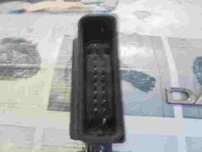 Centralita de elevalunas VW Golf IV Skoda Superb 105406301 HW02 S0002 05074280