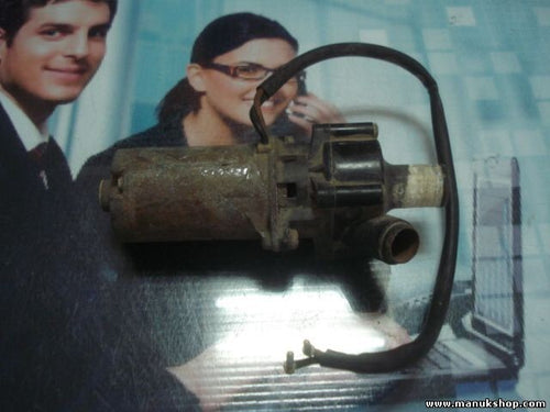 Bomba de agua Calentador Mercedes-Benz WEBASTO BOSCH 0 130 002 084 0130002084