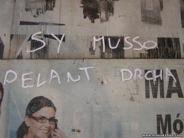 SsangYong Musso 43R00107 DOT312AS2M341 vetro porta anteriore destra