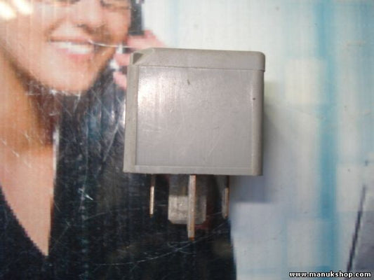 Ford Focus F80B14B192AA F80B 14B192 AA relè multifunzione