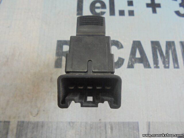 comando pulsante alzacristalli Suzuki Swift III (MZ, EZ) 62J00