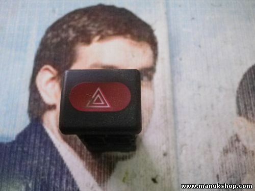 Interruptor de emergencia Land Rover Discovery YUG102372