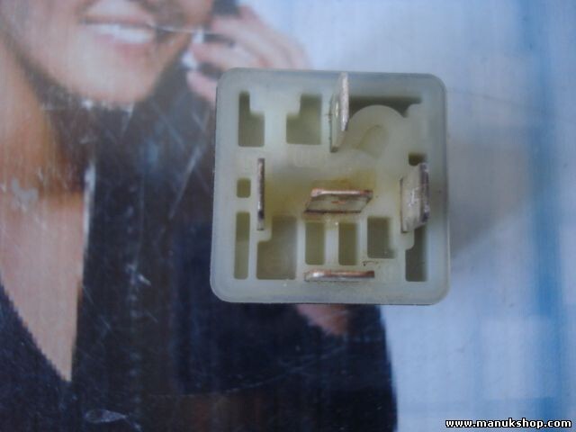 Relé Mercedes-Benz Atego BOSCH 12V 0332209202 0 332 209 202