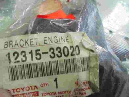 Engine Mount Bracket  Toyota Yaris P1 Platz 1231533020 12315-33020