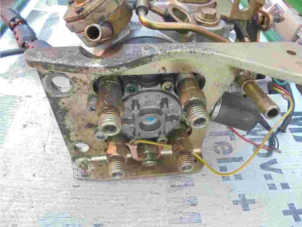 Bomba de inyección Ford LUCAS DPC 8448B070A 844BB070A