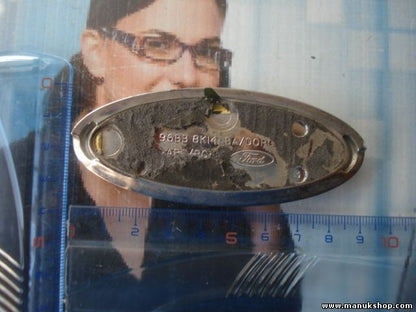 Emblema Ford Escort 96BB8K141BA