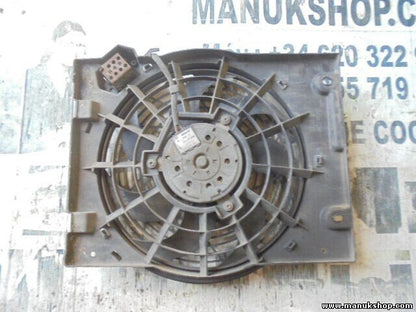 Ventilador del motor de refrigeración Opel Zafira A 0130303840 0130303275