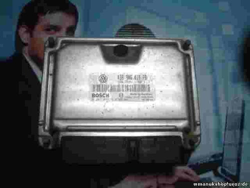 Centralita  VW Volkswagen 038906019PB EDC15P 8180 1039S12779 BOSCH 0281012920