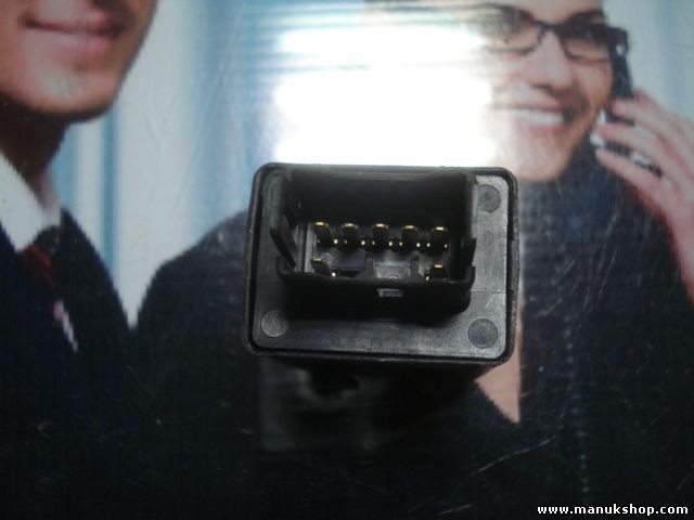 Controlador cierre centralizado Mitsubishi Pajero MB666638 G8D-113M-A G8D113MA