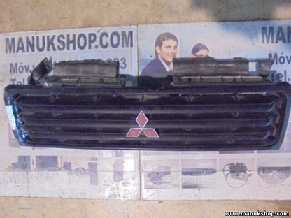 Parrilla rejilla frontal delantera Mitsubishi MB645720/2 MB645720 MMC