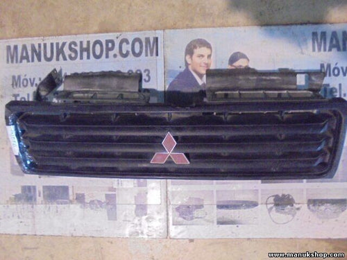 Parrilla rejilla frontal delantera Mitsubishi MB645720/2 MB645720 MMC
